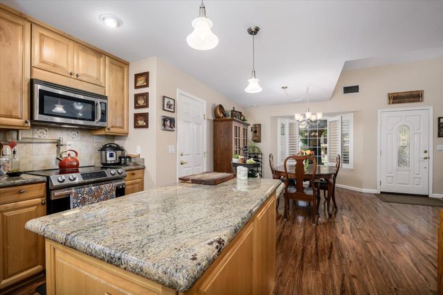 6530 Marva Ln, Placerville, CA 95667