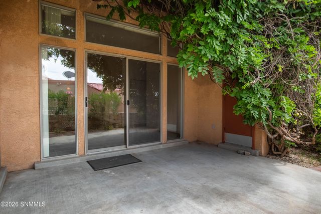1086 Mormon Drive, Las Cruces, NM 88011
