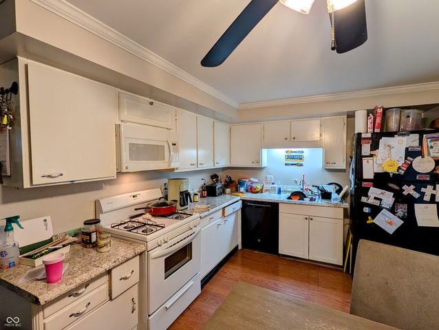 3720 Camelot Lane, Columbus, IN 47203