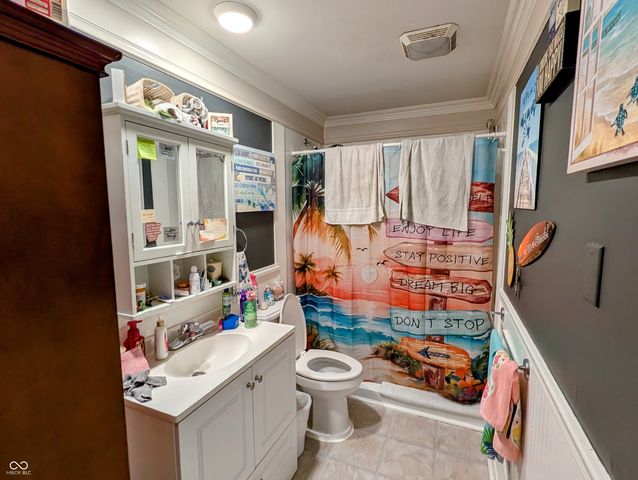 3720 Camelot Lane, Columbus, IN 47203