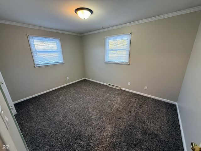 3720 Camelot Lane, Columbus, IN 47203