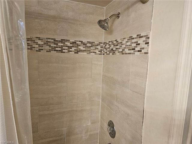 15020 Arbor Lakes DR W 101, North Fort Myers, FL 33917
