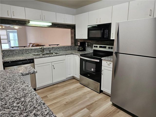 15020 Arbor Lakes DR W 101, North Fort Myers, FL 33917