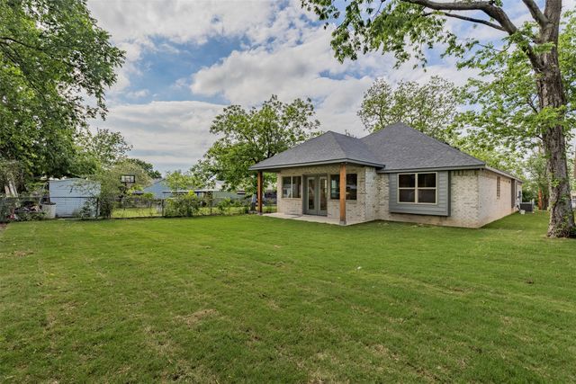 710 E Mcgee Street, Sherman, TX 75090
