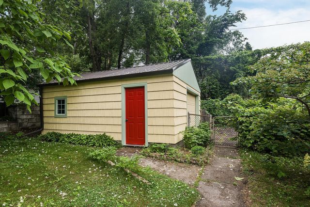 845 Clayland Street, Saint Paul, MN 55104