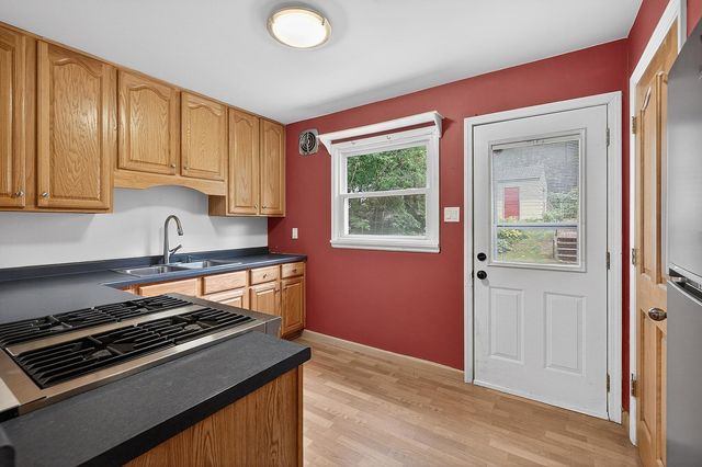 845 Clayland Street, Saint Paul, MN 55104