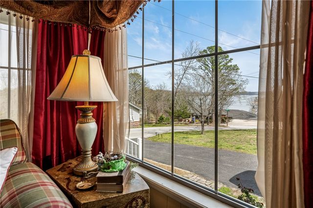 1 Puckett Road, Rogers, AR 72756