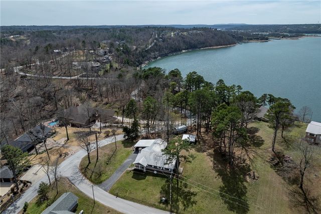 1 Puckett Road, Rogers, AR 72756