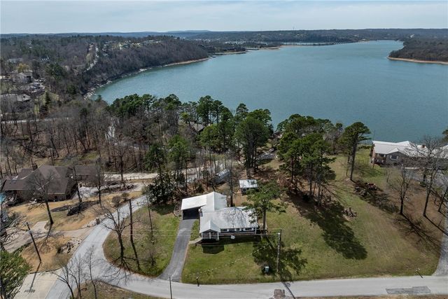 1 Puckett Road, Rogers, AR 72756