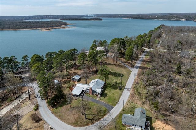 1 Puckett Road, Rogers, AR 72756