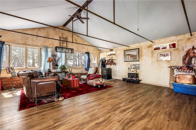 1 Puckett Road, Rogers, AR 72756