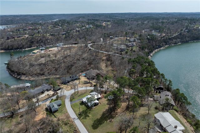 1 Puckett Road, Rogers, AR 72756