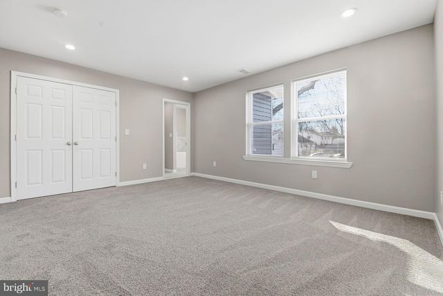 514 MAIDEN CHOICE LN, Catonsville, MD 21228