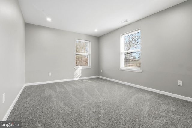 514 MAIDEN CHOICE LN, Catonsville, MD 21228