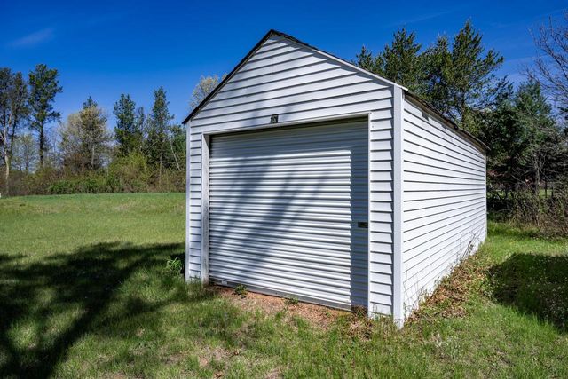 W5484 25th Street, Necedah, WI 54646