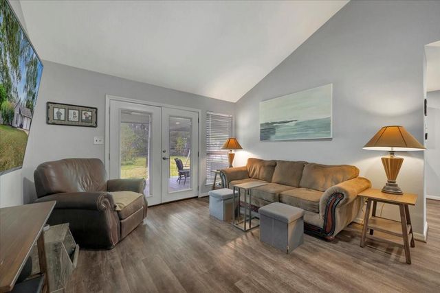 2610 Loganberry Circle, Seabrook, TX 77586