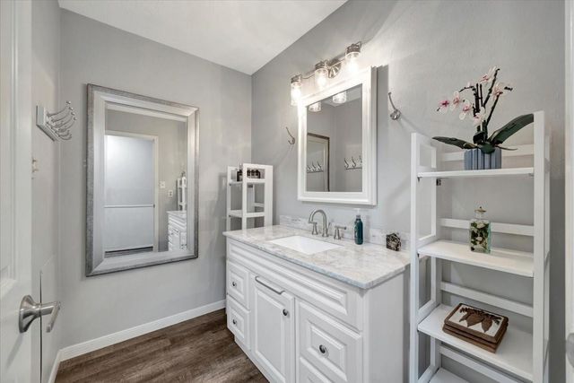 2610 Loganberry Circle, Seabrook, TX 77586