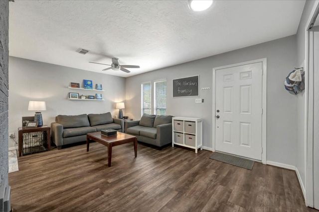 2610 Loganberry Circle, Seabrook, TX 77586