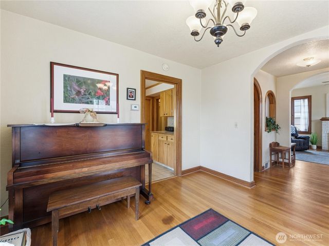 106 N Franklin Avenue, Wenatchee, WA 98801