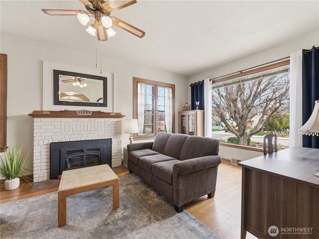 106 N Franklin Avenue, Wenatchee, WA 98801