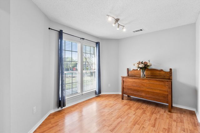 1902 Strait Lane, Garland, TX 75042