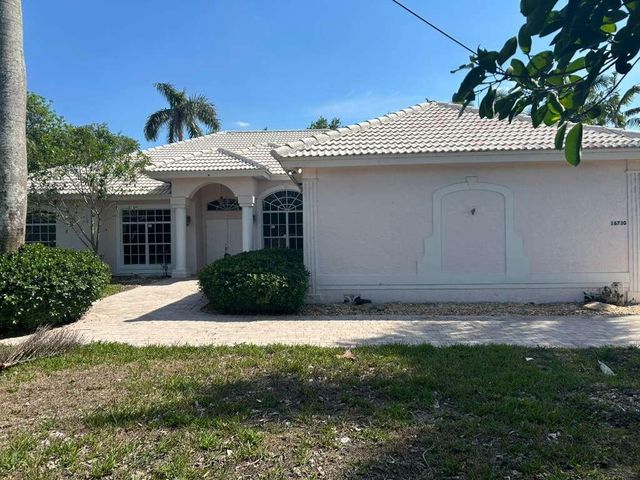 16730 Griffin Road, Southwest Ranches, FL 33331