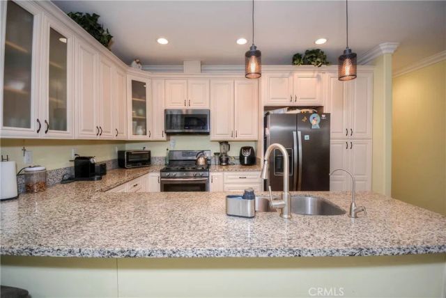 4320 Ambs Drive, Riverside, CA 92505