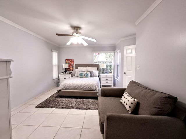 408 NW 108th Terrace NW 408, Pembroke Pines, FL 33026