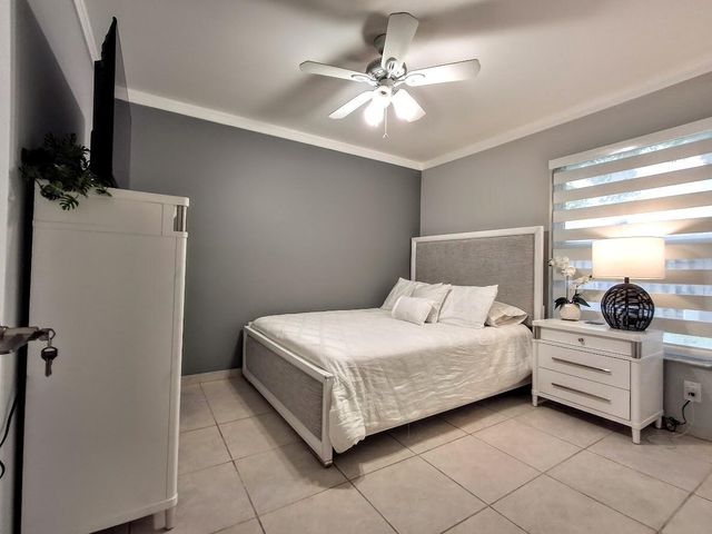 408 NW 108th Terrace NW 408, Pembroke Pines, FL 33026