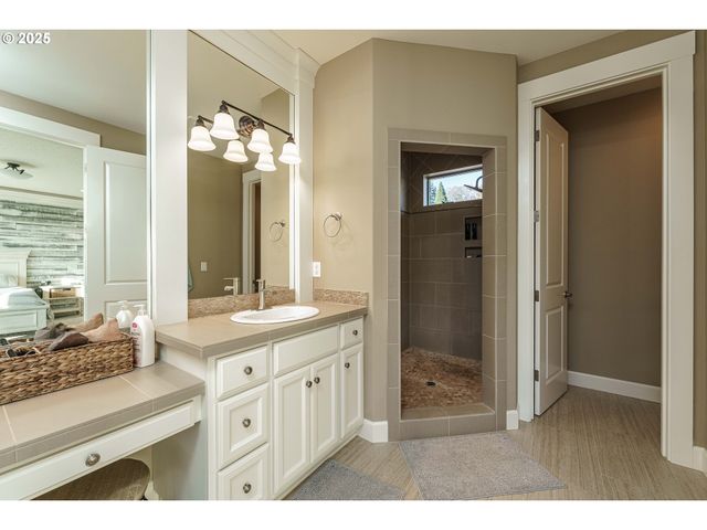 3611 Se 142ND Ct, Vancouver, WA 98683