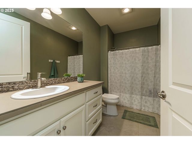 3611 Se 142ND Ct, Vancouver, WA 98683