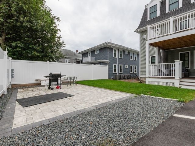 210 Adams 3, Waltham, MA 02435