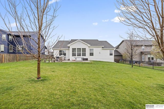 8213 N 162 Street, Bennington, NE 68007