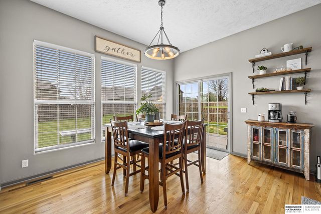 8213 N 162 Street, Bennington, NE 68007