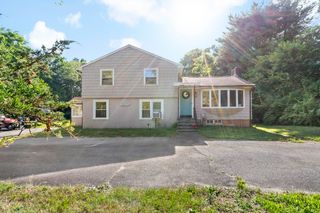 180 Moulton St, Rehoboth, MA 02769