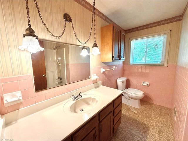531 Lawrence Ridge, Lewisville, NC 27023