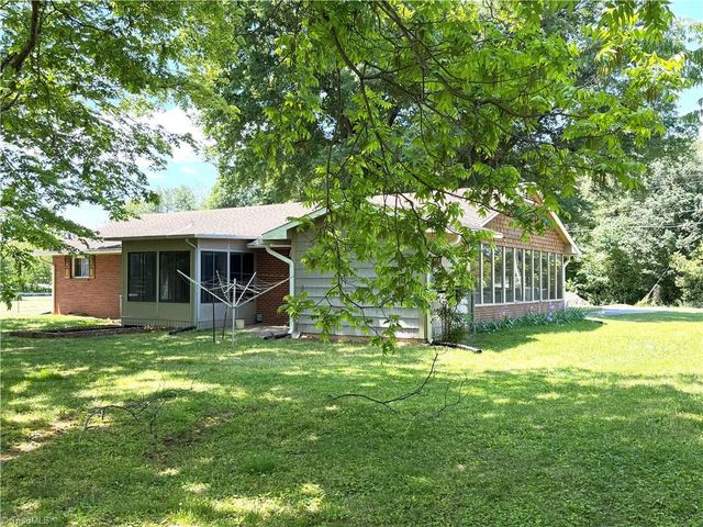 531 Lawrence Ridge, Lewisville, NC 27023