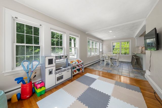 28 Parkway Road, Medford, MA 02155