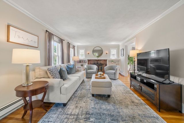 28 Parkway Road, Medford, MA 02155
