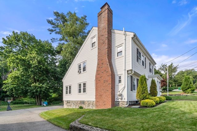 28 Parkway Road, Medford, MA 02155