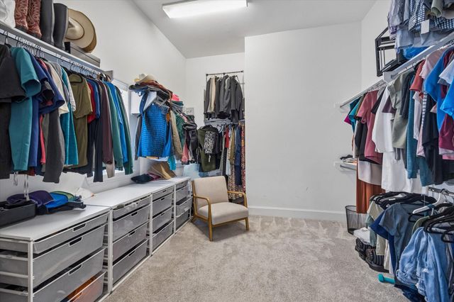 3302 W 12th Street, Houston, TX 77008