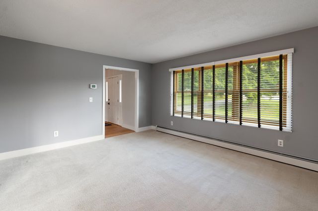 20 Tillotson Drive, Jericho, VT 05465