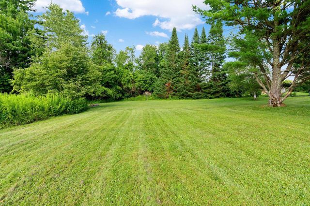 20 Tillotson Drive, Jericho, VT 05465
