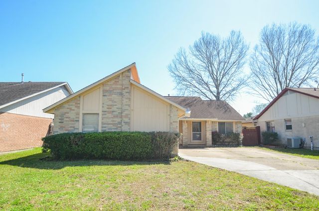 9414 Kingsvalley Street, Houston, TX 77075