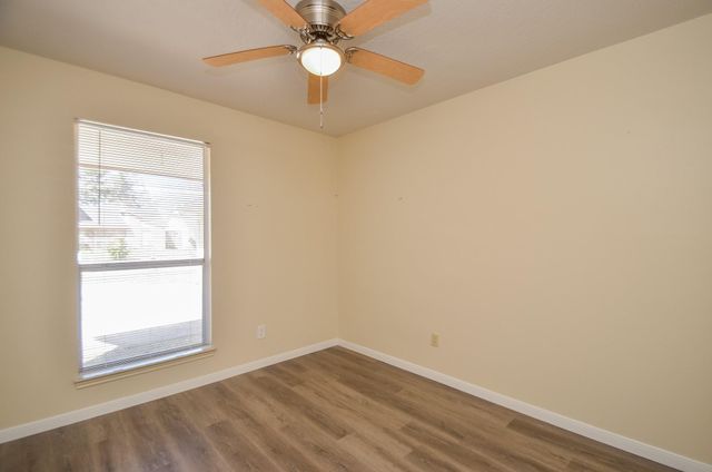 9414 Kingsvalley Street, Houston, TX 77075