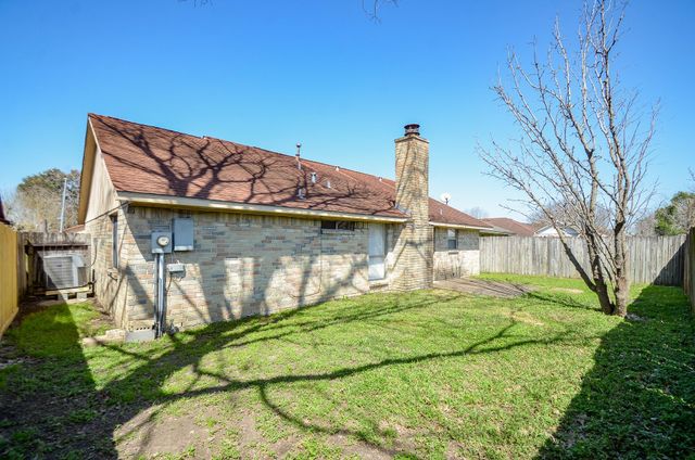 9414 Kingsvalley Street, Houston, TX 77075