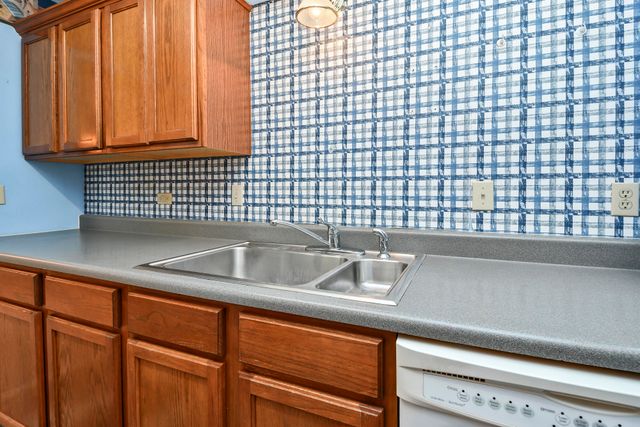 86 Beardsley Creek Drive, Blue Eye, MO 65611