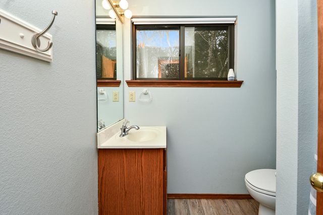 86 Beardsley Creek Drive, Blue Eye, MO 65611