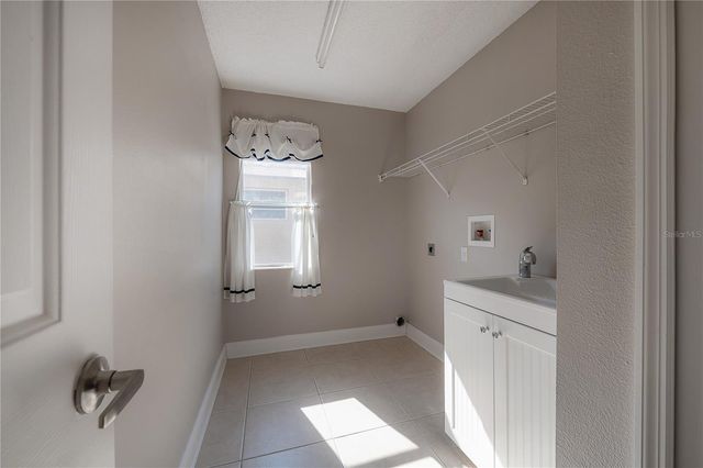 2012 FERN RIDGE COURT, Holiday, FL 34691