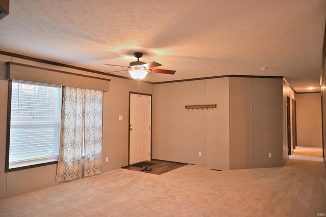 2031 E 550 S Road, Huntingburg, IN 47542